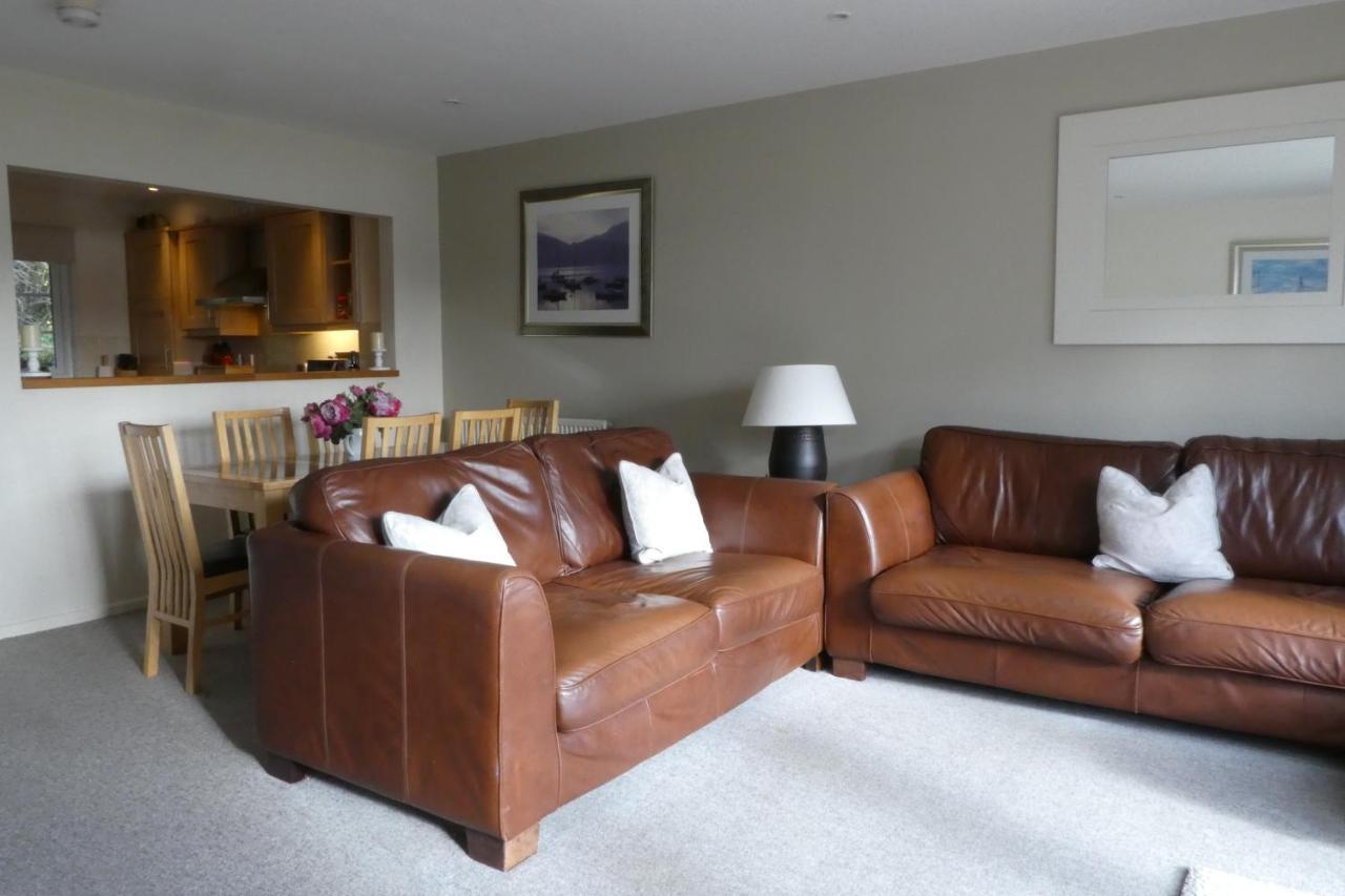 Liming Lodge - Lakeside Home In The Cotswolds South Cerney Luaran gambar