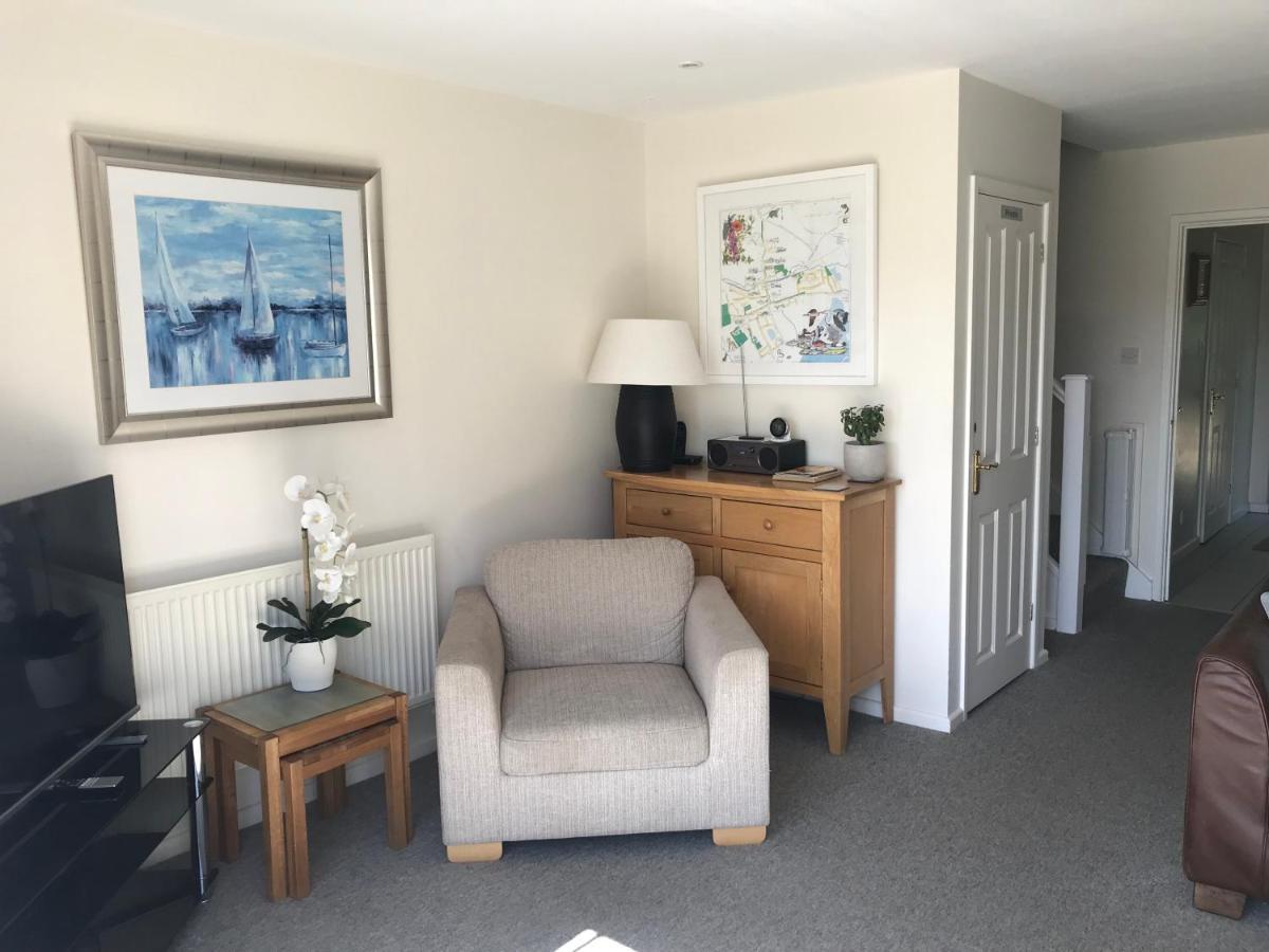 Liming Lodge - Lakeside Home In The Cotswolds South Cerney Luaran gambar
